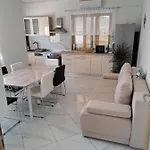Appartement Baksa *
