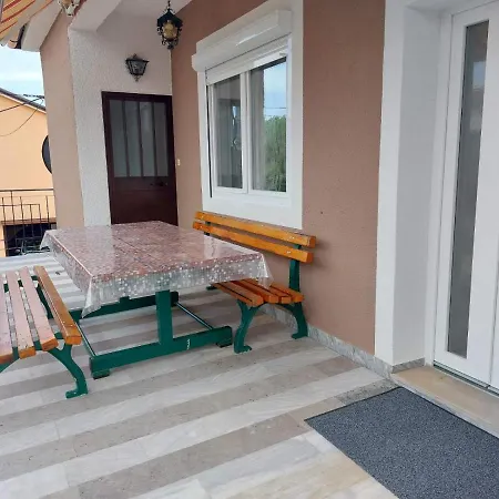 Apartman Baksa *