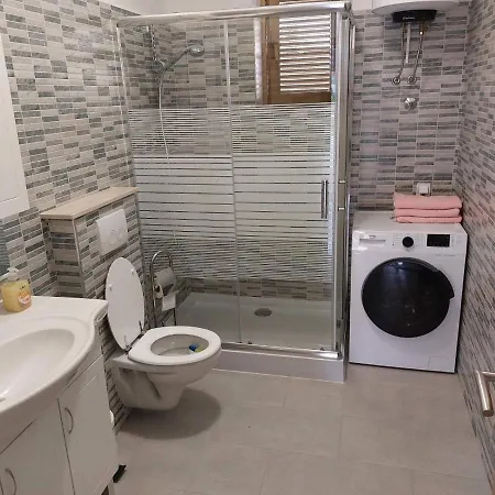 Apartment Apartman Baksa