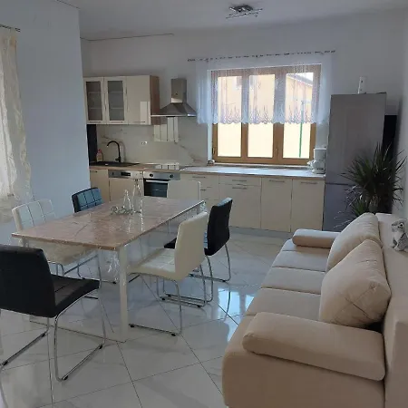 Apartman Baksa Kanfanar
