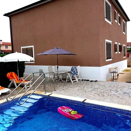 Apartman Baksa Apartment